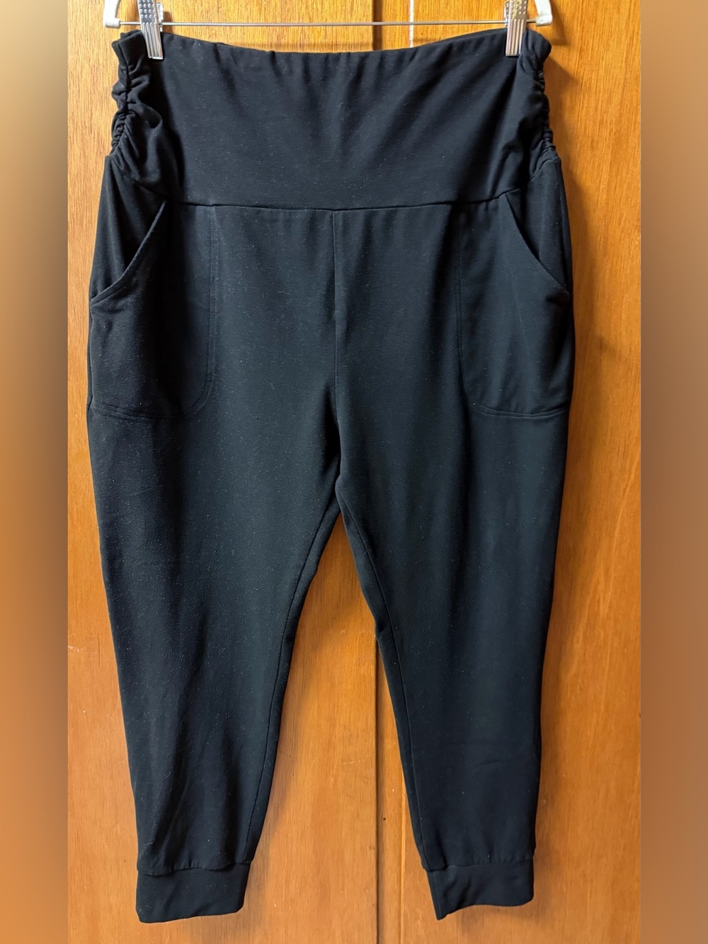 Shirley & Stone “Haley”Ruched Waist Joggers - Picture 4 of 16